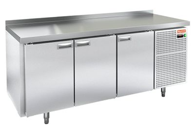 Стол охлаждаемый Hicold GN 111/TN W  (-2+10), 3 двери, пластификат, 1835х700х850